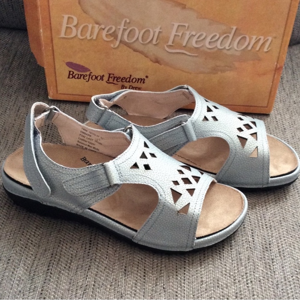 Barefoot Freedom Embark Sparrow BlueSandals with Adjustable Straps size 10.5